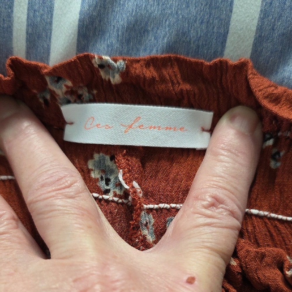 Ces Femme Rust Floral Blouse - Size Large - Picture 2 of 4